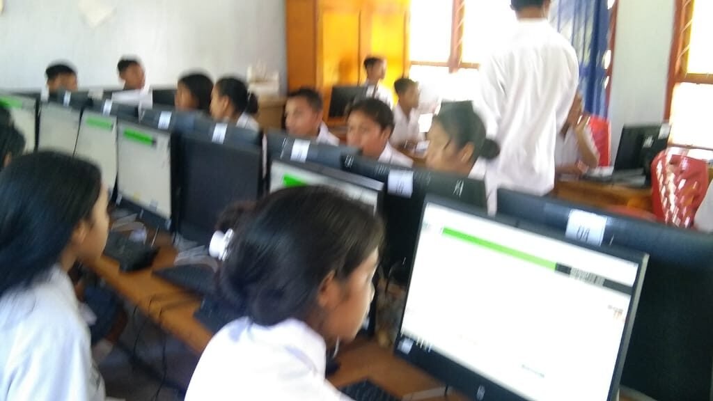 Selenggarakan Penilaian Akhir Semester, SMAN 3 Borong Gunakan Sistem ...